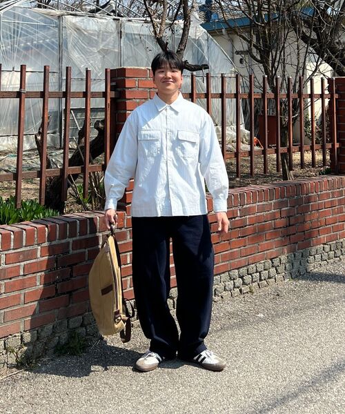 INDUST(インダスト)の「バレルフィットカーブドワイドパンツ_ネイビー(その他パンツ・レディース・ネイビー・1(S)/2(M)/3(L))」の2枚目の写真