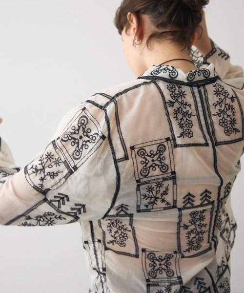 full/fill.（フルフィル）の「panel embroidery shirt / パネル刺繍シャツ（シャツ/ブラウス・レディース・ブラック/ブラウン・FREE）」の14枚目の写真