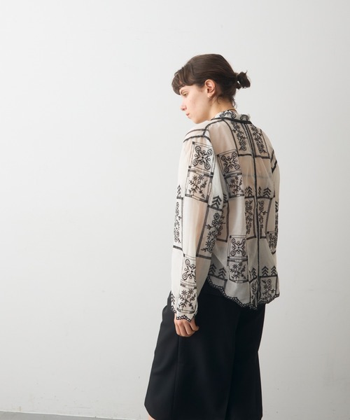 full/fill.（フルフィル）の「panel embroidery shirt / パネル刺繍シャツ（シャツ/ブラウス・レディース・ブラック/ブラウン・FREE）」の13枚目の写真