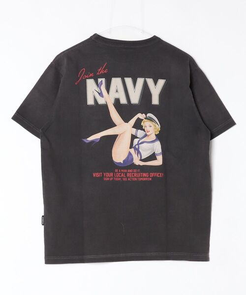 AVIREX(アヴィレックス)の「PLAYFUL SAILOR GIRL S/S T-SHIRT / プレイフル セーラー ガール ショートスリーブ Tシャツ / AVIREX /アヴィレックス(Tシャツ/カットソー・メンズ・チャコール/マスタード/ホワイト・MEDIUM/LARGE/X-LARGE/XX-LARGE)」の17枚目の写真