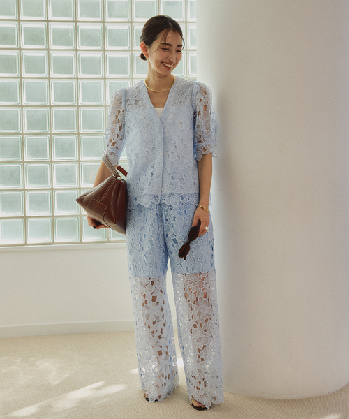 VERMEIL par iena(ヴェルメイユパーイエナ)の「Cutwork Lace イージーパンツ(その他パンツ・レディース・ブラック/サックスブルー・36/38/40)」の13枚目の写真