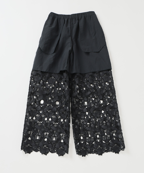 VERMEIL par iena(ヴェルメイユパーイエナ)の「Cutwork Lace イージーパンツ(その他パンツ・レディース・ブラック/サックスブルー・36/38/40)」の3枚目の写真