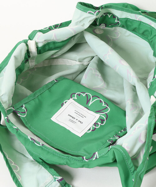 Out n About(アウトナバウト)の「eco bag (M)(エコバッグ/サブバッグ・レディース・パープル/グリーン/アイボリー/ブラック・FREE)」の22枚目の写真