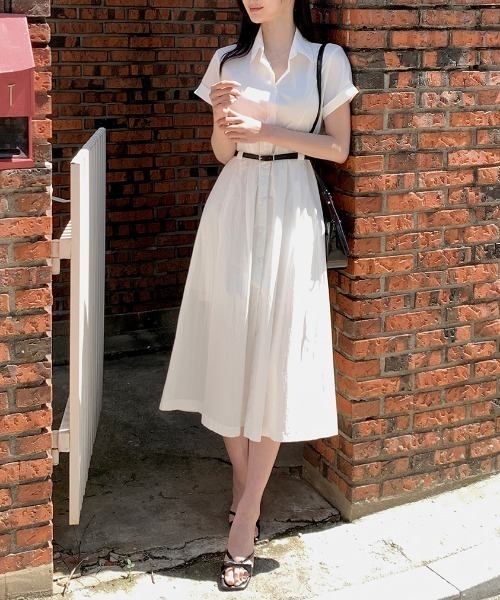 FAVORITO（ファヴォリート）の「ベルト付きシャツワンピース（シャツワンピース・レディース・ホワイト・F）」の18枚目の写真