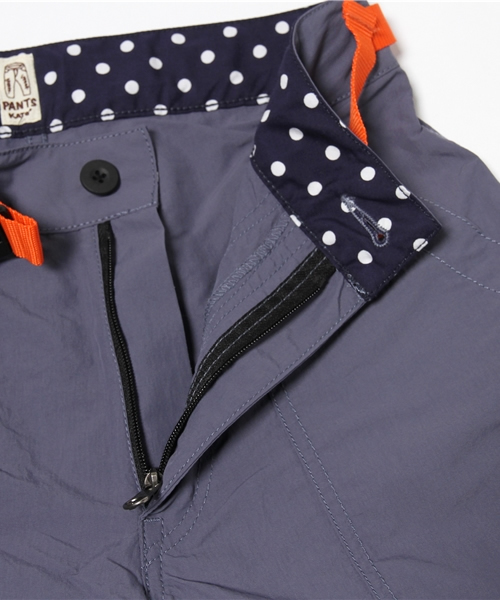MARMOT(マーモット)の「ウイメンズKATO`オレンジベルトハーフパンツ( WS KATO ORANGE BELT PANT)KATO`コラボレーションモデル(その他パンツ・レディース・カーキ/スモークグレー/サンドベージュ・MEDIUM/SMALL/LARGE)」の11枚目の写真