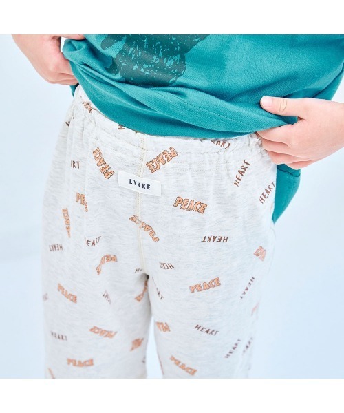 LYKKE(リッケ)の「前も後ろもどちらでも着られるハーフレギンスパンツ(その他パンツ・キッズ・ブラウン系その他/チャコール/オートミール/グレイッシュブルー・80/90/100/110/120/130)」の12枚目の写真
