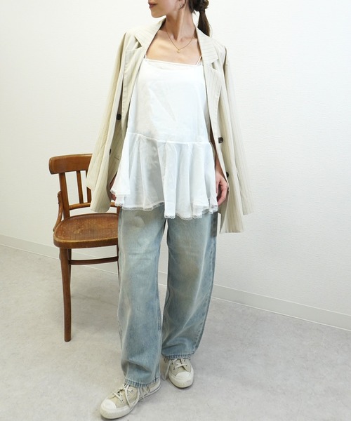 gossara(ゴサラ)の「【トレンドライクな1枚】レースペプラムチュニックキャミ(キャミソール・レディース・ホワイト・FREE)」の4枚目の写真