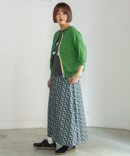 POU DOU DOU（プードゥドゥ）の「下前立て配色ニットカーディガン（カーディガン/ボレロ・レディース・ブラック/ブラウン/レッド/グリーン・3）」の21枚目の写真