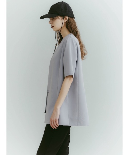 ILANIS(イラニス)の「Ease Layered Jacket(ノーカラージャケット・レディース・ライトブルー/ブラック/オフホワイト・FREE)」の19枚目の写真