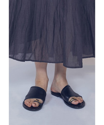 CORSO ROMA，9 | ＜CORSO ROMA 9 (コルソローマ ノーヴェ)＞ゴールドパーツサンダル(その他シューズ)