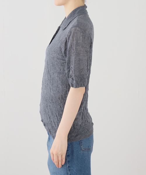 journal standard L'essage(ジャーナルスタンダードレサージュ)の「RECTO/レクト CREASE ポロ襟 ニット (COOL GREY) RW26SKTP003GR(ニット/セーター・レディース・チャコールグレー・MEDIUM)」の2枚目の写真