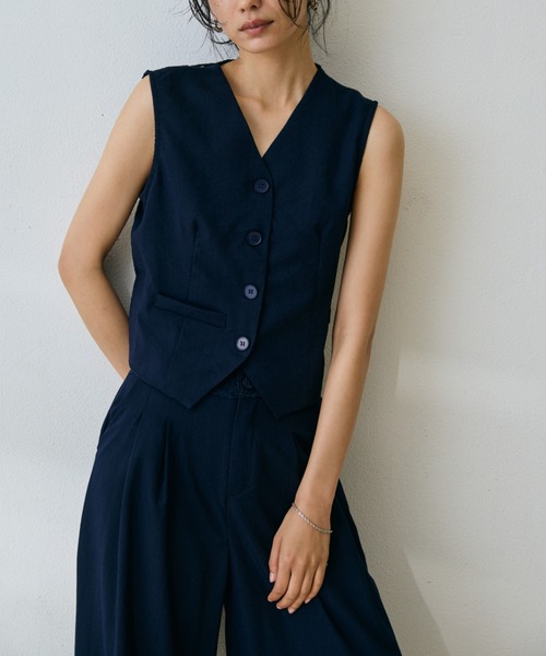 DRWCYS(ドロシーズ)の「バックレースジレセットアップ(セットアップ・レディース・ネイビー・LARGE/MEDIUM)」の13枚目の写真