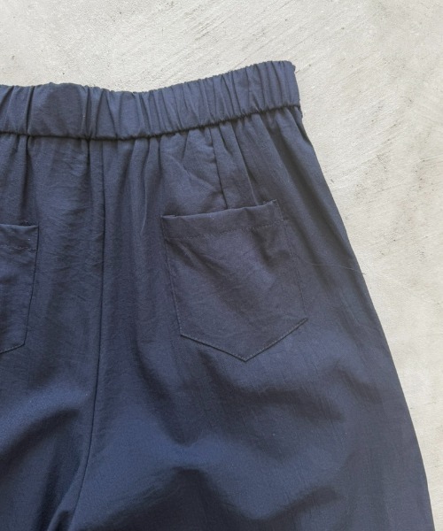 DRWCYS(ドロシーズ)の「バックレースジレセットアップ(セットアップ・レディース・ネイビー・LARGE/MEDIUM)」の4枚目の写真