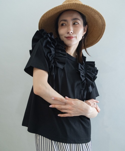 lodie(ロディ)の「フリルリボン デザインカットソー(Tシャツ/カットソー・レディース・アイボリー/ブラック・FREE)」の3枚目の写真