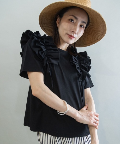 lodie(ロディ)の「フリルリボン デザインカットソー(Tシャツ/カットソー・レディース・アイボリー/ブラック・FREE)」の4枚目の写真