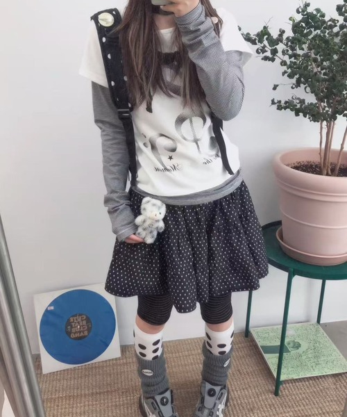 AsheKsha(アシクシャ)の「2枚重ね風長袖Tシャツ(Tシャツ/カットソー・レディース・ホワイト・M)」の2枚目の写真