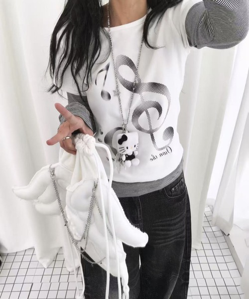 AsheKsha(アシクシャ)の「2枚重ね風長袖Tシャツ(Tシャツ/カットソー・レディース・ホワイト・M)」の5枚目の写真