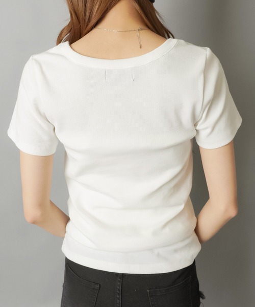 SPINNS（スピンズ）の「半袖カットソー/スプレースタッズ/平成ギャル（Tシャツ/カットソー・レディース・オフホワイト/グレー/ブラック・ONESIZE）」の8枚目の写真