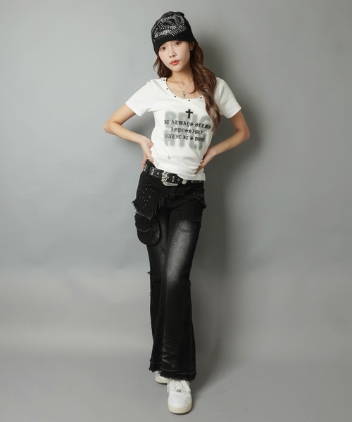 SPINNS（スピンズ）の「半袖カットソー/スプレースタッズ/平成ギャル（Tシャツ/カットソー・レディース・オフホワイト/グレー/ブラック・ONESIZE）」の17枚目の写真