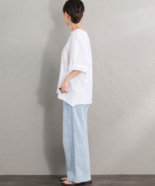 AMERICANA（アメリカーナ）の「【WEB限定】[Americana/アメリカーナ] AMRCN クロップド丈  ロールアッププリントTシャツ（Tシャツ/カットソー・レディース・ホワイト/ブラウン/ブラック・ONE SIZE）」の15枚目の写真