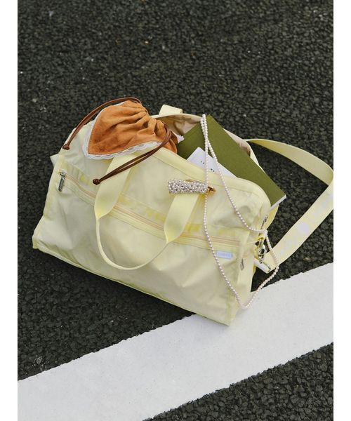 LeSportsac(レスポートサック)の「【SNIDEL×LeSportsac】DELUXE MED WEEKNDER MH(ショルダーバッグ・レディース・シルバー/ブラック・F)」の17枚目の写真