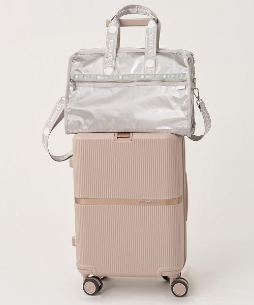 LeSportsac(レスポートサック)の「【SNIDEL×LeSportsac】DELUXE MED WEEKNDER MH(ショルダーバッグ・レディース・シルバー/ブラック・F)」の22枚目の写真
