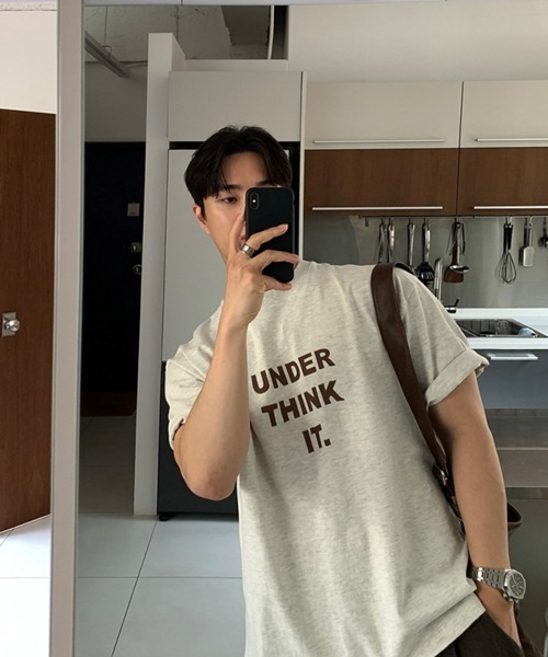 NOWLE(ノウル)の「【NOWLE】メッセージロゴ プリント クルーネック 半袖 Tシャツ(Tシャツ/カットソー・メンズ・オートミール/ホワイト・MEDIUM/X-LARGE/LARGE)」の11枚目の写真