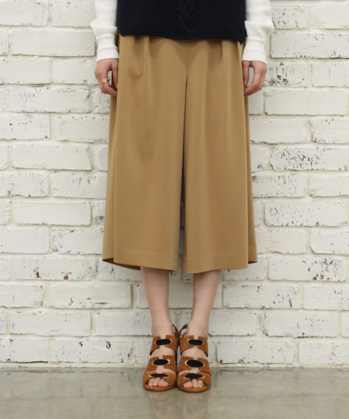 CIAOPANIC（チャオパニック）の「【Ciaopanic】T/PUジョーゼットガウチョパンツ（その他パンツ・レディース・ホワイト/ブラック/ベージュ/ネイビー・SMALL/MEDIUM）」の4枚目の写真