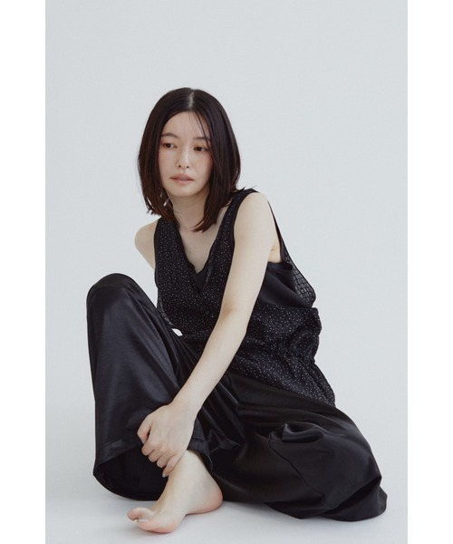 ANF.MUU(アンフムー)の「リンクルシアードットペプラムブラウス(シャツ/ブラウス・レディース・ブラック/ホワイト・FREE)」の6枚目の写真