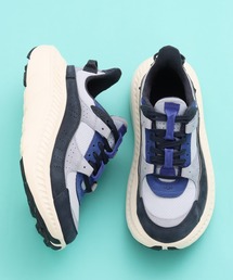 UGG（アグ）の「ローカットスニーカー（スニーカー）」