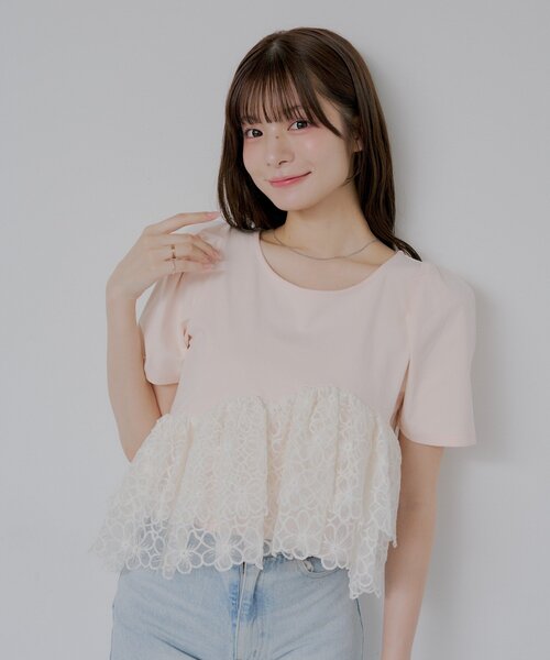 Chico(チコ)の「【SALON by Chico】パフ袖フラワーオーガンジーペプラムトップス(Tシャツ/カットソー・レディース・ブラック系その他/ピンク/ホワイト・FREE)」の6枚目の写真