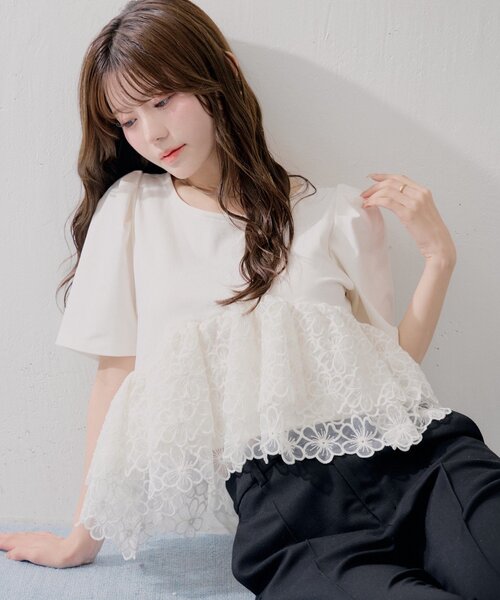 Chico(チコ)の「【SALON by Chico】パフ袖フラワーオーガンジーペプラムトップス(Tシャツ/カットソー・レディース・ブラック系その他/ピンク/ホワイト・FREE)」の15枚目の写真
