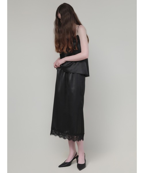 AMOMMA(アモマ)の「SATIN LACE CAMISOLE(キャミソール・レディース・ブラック・FREE)」の4枚目の写真