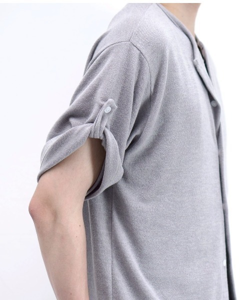 Chikashitsu +(チカシツプラス)の「【Chikashitsu +】roll up sleeve button t-shirt (4color) / 【チカシツプラス】ソフト半袖カーディガンシャツ<着用動画あり>(シャツ/ブラウス・メンズ・ブラウン/グレー/ブラック/ホワイト・ONE SIZE)」の20枚目の写真