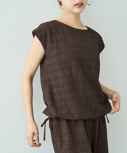 mil（ミル）の「シアージャガード ドロストトップス【587231】（Tシャツ/カットソー・レディース・ブラック/アイボリー/ダークブラウン・ONE SIZE）」の3枚目の写真
