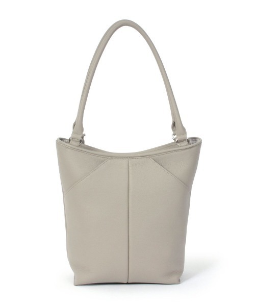 Beau're（ヴュレ）の「【BEAURE/ビュレ】レザー 縦長 ショルダー Bag  B-26215（トートバッグ・レディース・ブラック/グレー・FREE）」の14枚目の写真