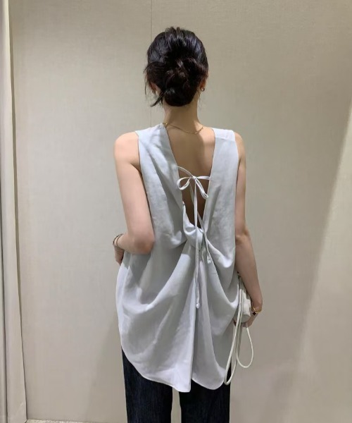 FAVORITO（ファヴォリート）の「ノースリーブトップスショートパンツセットアップ（セットアップ・レディース・ホワイト/ブラック/グレー・F）」の8枚目の写真