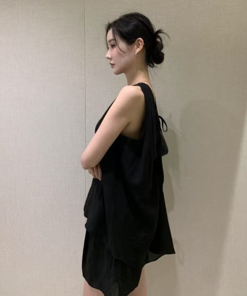 FAVORITO（ファヴォリート）の「ノースリーブトップスショートパンツセットアップ（セットアップ・レディース・ホワイト/ブラック/グレー・F）」の16枚目の写真