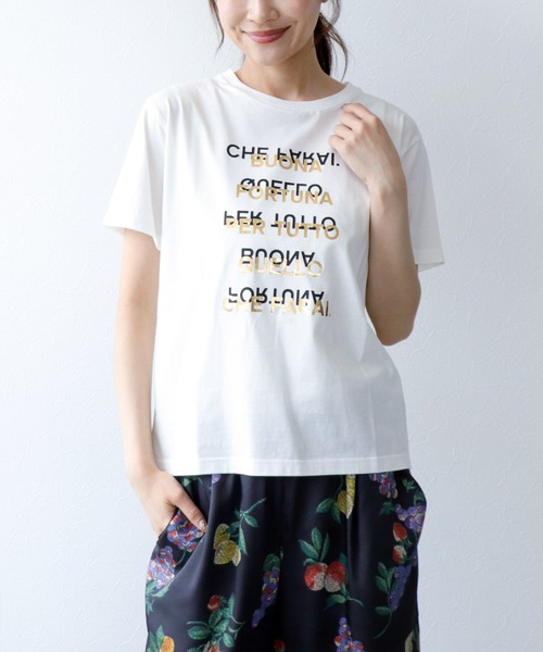 Jines(ジネス)の「箔ロゴプリントTシャツ(Tシャツ/カットソー・レディース・ブラウン/ブルー/ブラック/ホワイト・38)」の1枚目の写真