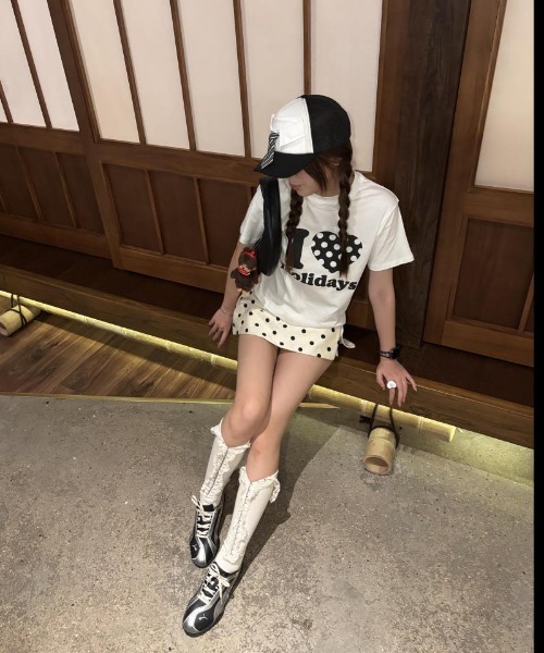WEGO（ウィゴー）の「ロゴドット柄ハートTシャツ（Tシャツ/カットソー・レディース・ネイビー/ブラック/ピンク/ホワイト・FREE）」の13枚目の写真