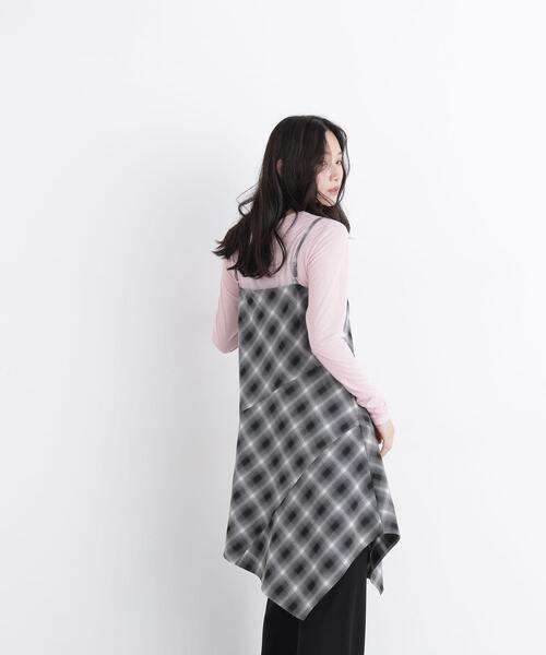 N.(N. Natural Beauty Basic)(エヌエヌナチュラルビューティーベーシック)の「チェックキャミチュニック(キャミソール・レディース・グレー系その他/ブラウン系その他・フリ-)」の4枚目の写真