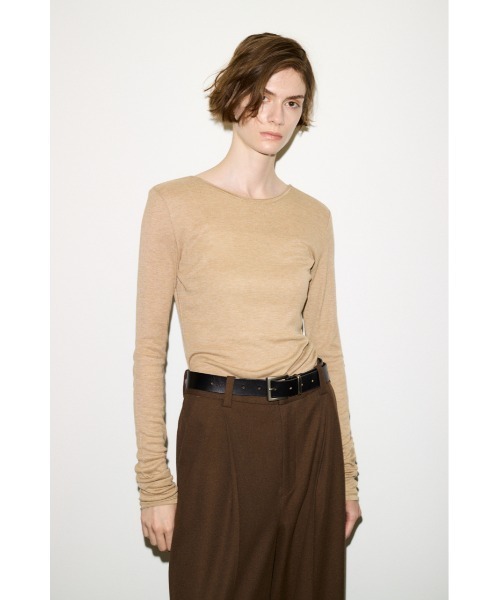 SLY(スライ)の「THROW SHEER FINE FIT C/N TOPS シアーファインフィットクルーネックトップス 秋服 冬服(Tシャツ/カットソー・レディース・ブラック/杢グレー/ブルー/ベージュ/バーガンディー・FREE)」の1枚目の写真