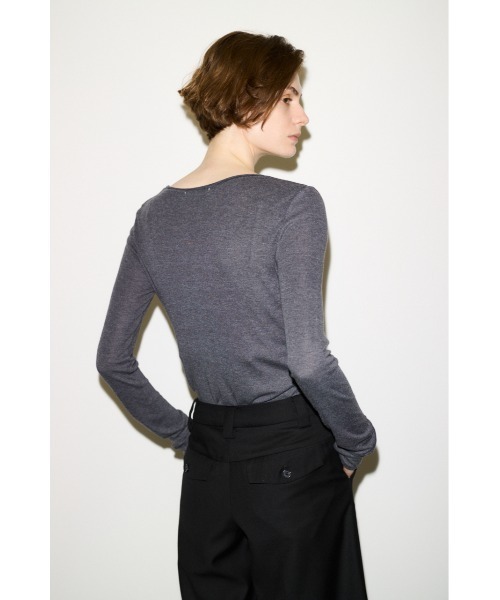 SLY(スライ)の「THROW SHEER FINE FIT C/N TOPS シアーファインフィットクルーネックトップス 秋服 冬服(Tシャツ/カットソー・レディース・ブラック/杢グレー/ブルー/ベージュ/バーガンディー・FREE)」の20枚目の写真