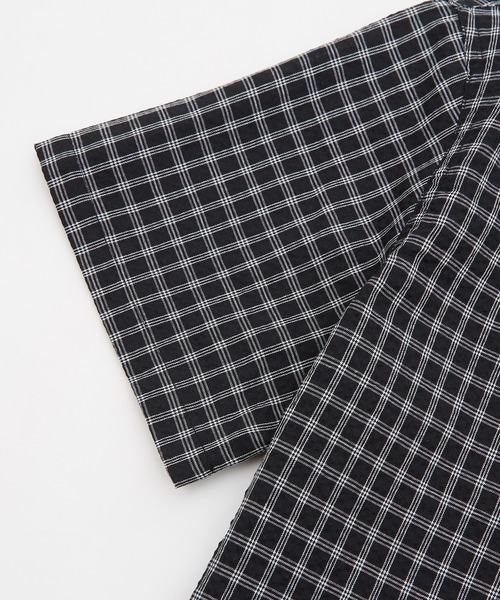 OXA(オグザ)の「ショート丈半袖チェックシャツ OXA(シャツ/ブラウス・メンズ・ブラック/ブラック系・MEDIUM/LARGE)」の16枚目の写真