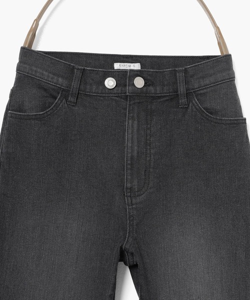 Honeys(ハニーズ)の「デニムフレアパンツ(デニムパンツ・レディース・ブルー系その他/ワンウォッシュ/ブラック・L/LL/M/S/SS)」の17枚目の写真