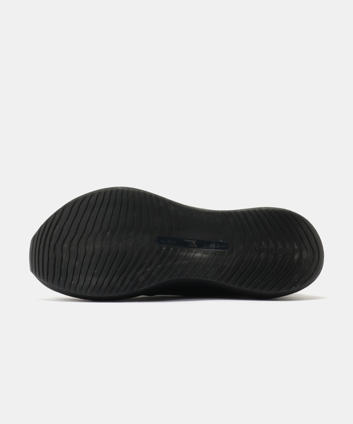 adidas（アディダス）の「adidas HYPERBOOST EDGE M KI0358（スニーカー・メンズ・ブラック・26cm/27cm/27.5cm/28cm）」の4枚目の写真