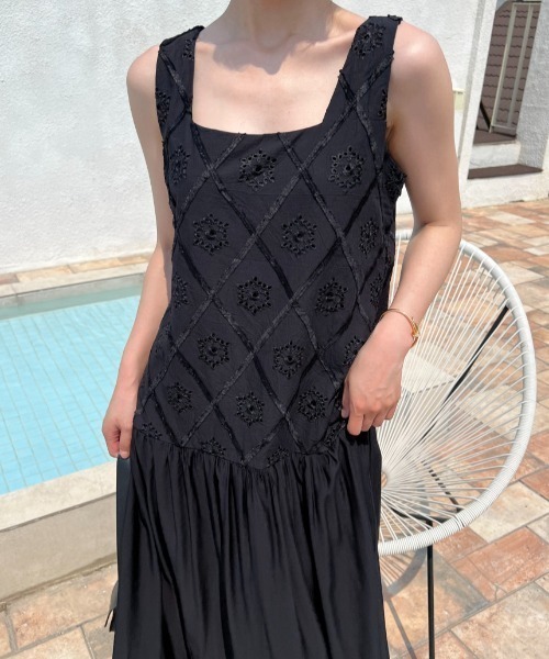FLINEA(フリネア)の「チェック柄レースノースリーブワンピース(ワンピース・レディース・ホワイト/ブラック・FREE)」の8枚目の写真