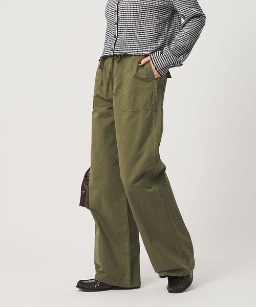 BEAUTY&YOUTH UNITED ARROWS(ビューティーアンドユースユナイテッドアローズ)の「【WEB限定】コットン ベイカーイージーパンツ ウォッシャブル(その他パンツ・レディース・ベージュ/ネイビー/オリーブ・L/M/S)」の21枚目の写真