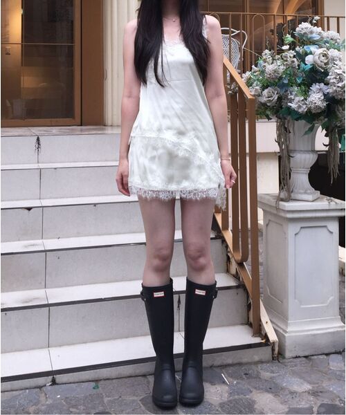 PROJECT WAVE（プロジェクトウェーブ）の「Cilly Satin Skirt Pant [IVORY]（スカート・レディース・Beige/ブラック/アイボリー・MEDIUM/SMALL）」の5枚目の写真