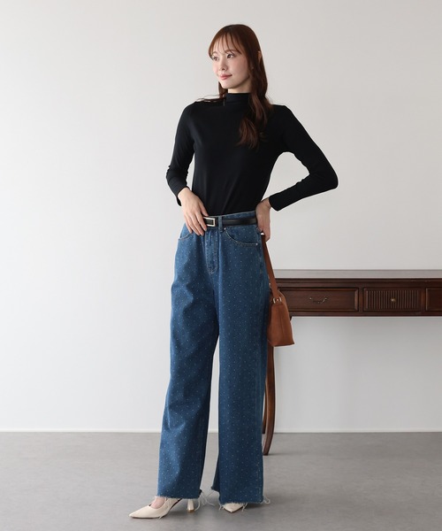 BLUEEAST（ブルーイースト）の「モックネックロングTシャツ（Tシャツ/カットソー・レディース・アイボリー/ブラック/ブラウン・MEDIUM）」の21枚目の写真